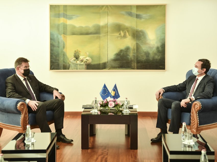 Zyra e kryeministrit jep detaje nga takimi Kurti-Lajçak