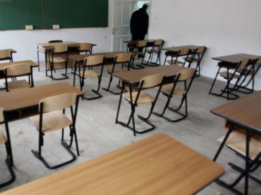 Mbi 700 nxënës në Maqedoni janë infektuar me COVID-19 brenda dy javëve