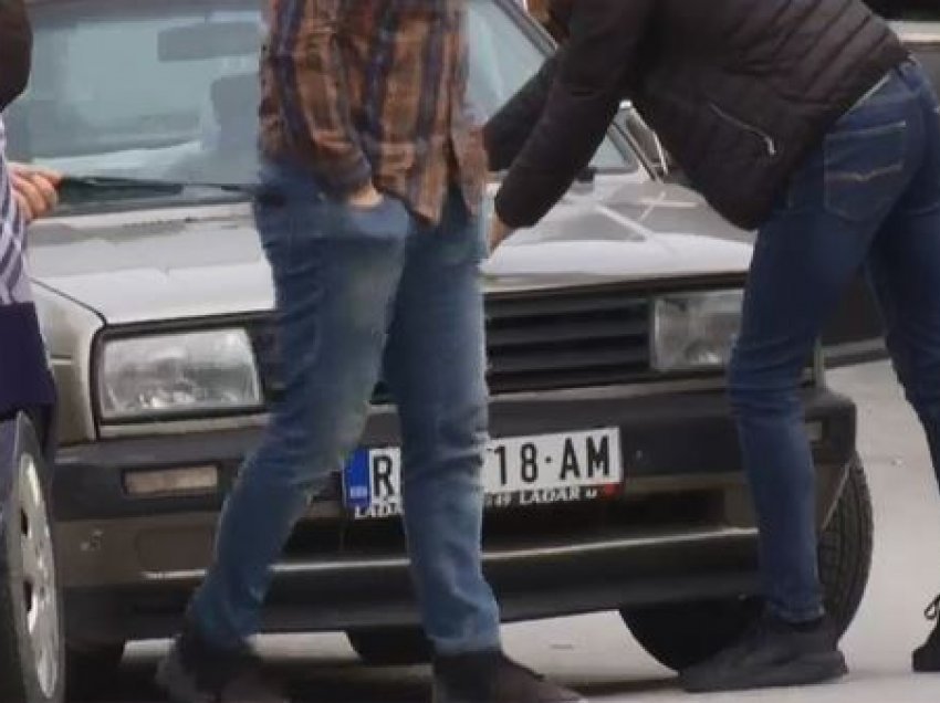 Bërnjak: Serbët protestues ende në rrugë, nuk raportohet për ndonjë incident