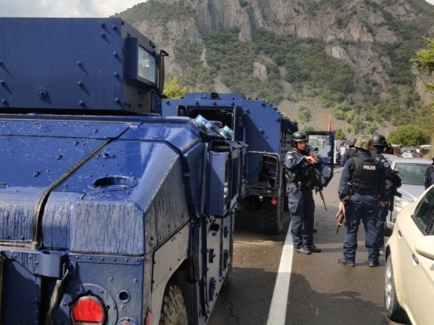 ​Policia nis zhbllokimin e rrugës në Bërnjak