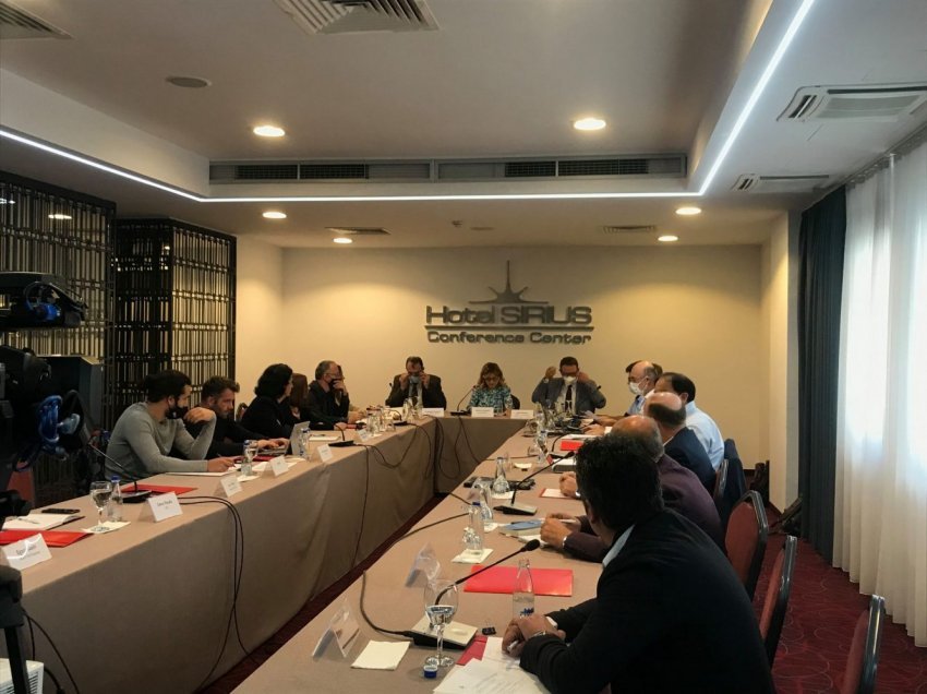 Kërkohet planifikim dhe zbatim i mirëfilltë i Planeve Strategjike për Arsimin e Lartë në Kosovë