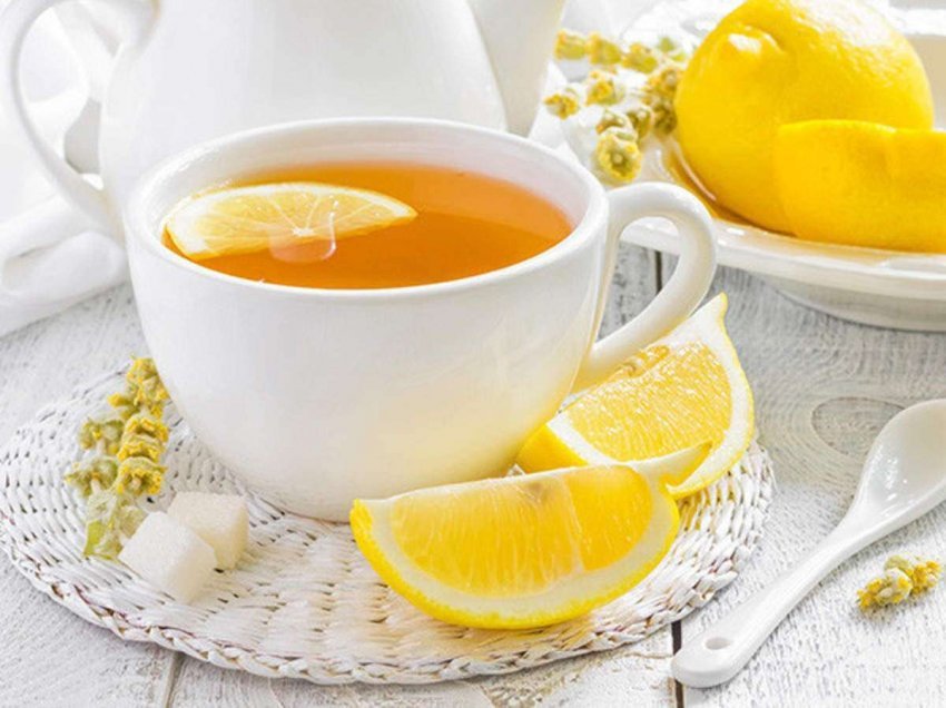 Pse çaji me limon preferohet nga të gjithë? Arsyeja pas këtij zakoni
