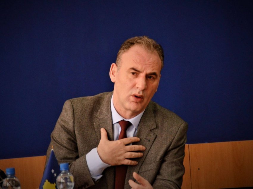 Fatmir Limaj kritikon pozitën e opozitën: Kosova ka qeveri arrogante dhe opozitë servile