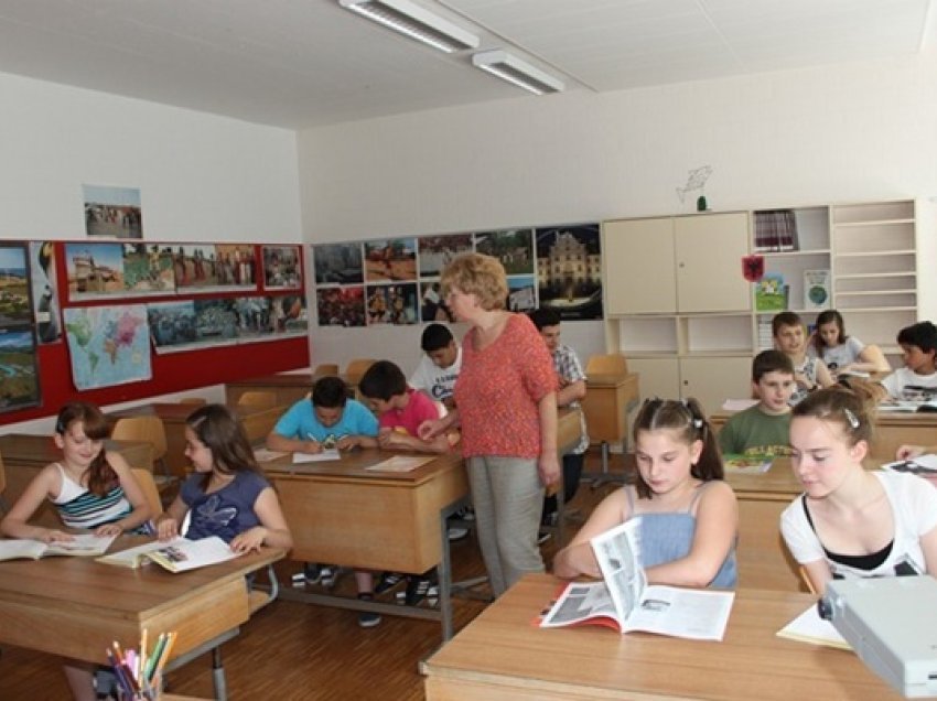 Arsimimi i fëmijëve në shkollat shqipe të mësimit plotësues në Zvicër detyrë dhe vlerë kombëtare