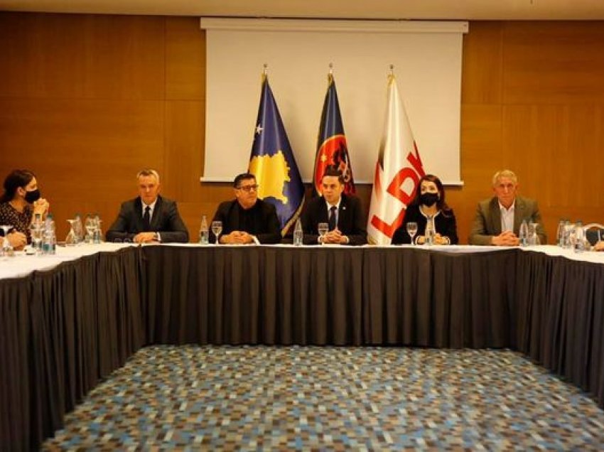 LDK: Qeveria Kurti ia humbi Kosovës 200 milionë fonde nga Presidenti Biden