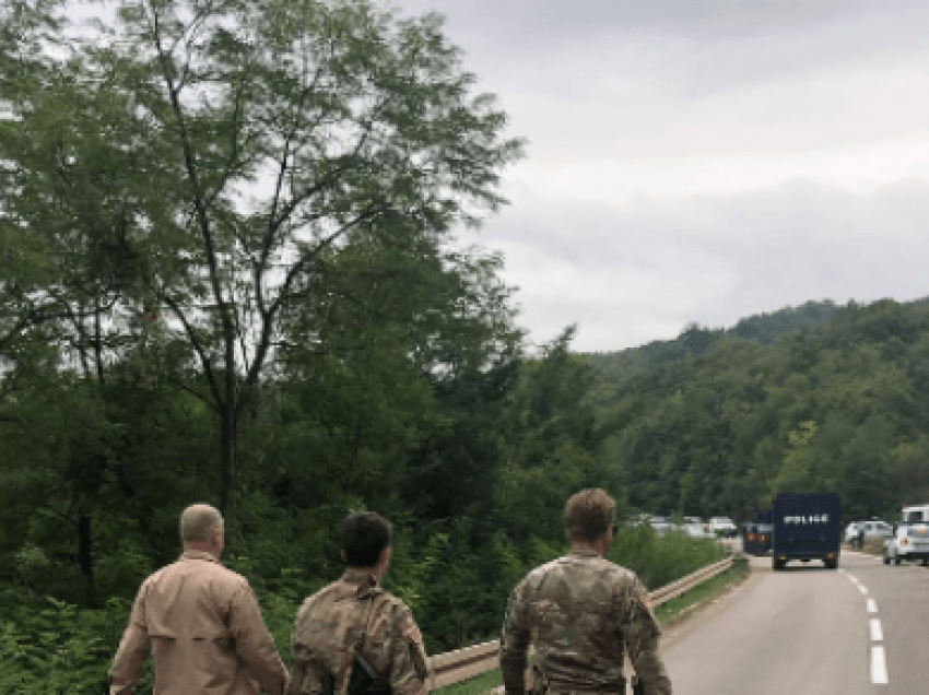 Ndërrimi i Policisë në Jarinjë po bëhet në përcjellje edhe nga patrullimet e KFOR-it amerikan