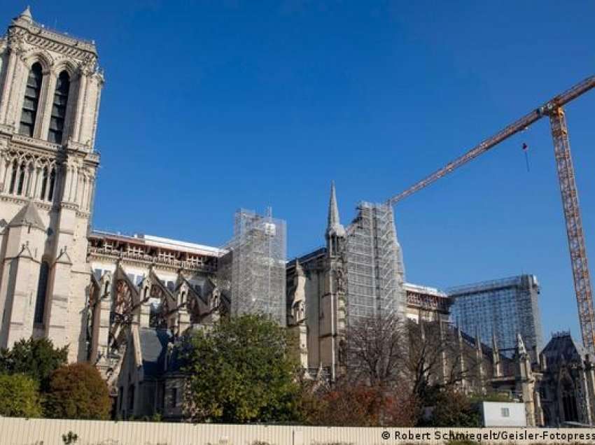 Notre-Dame ka probleme me rindërtimin