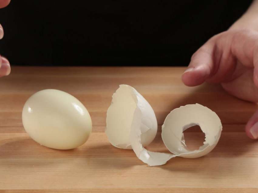 Mësoni çfarë i ndodh trupit tuaj nëse hani të bardhën e vezës
