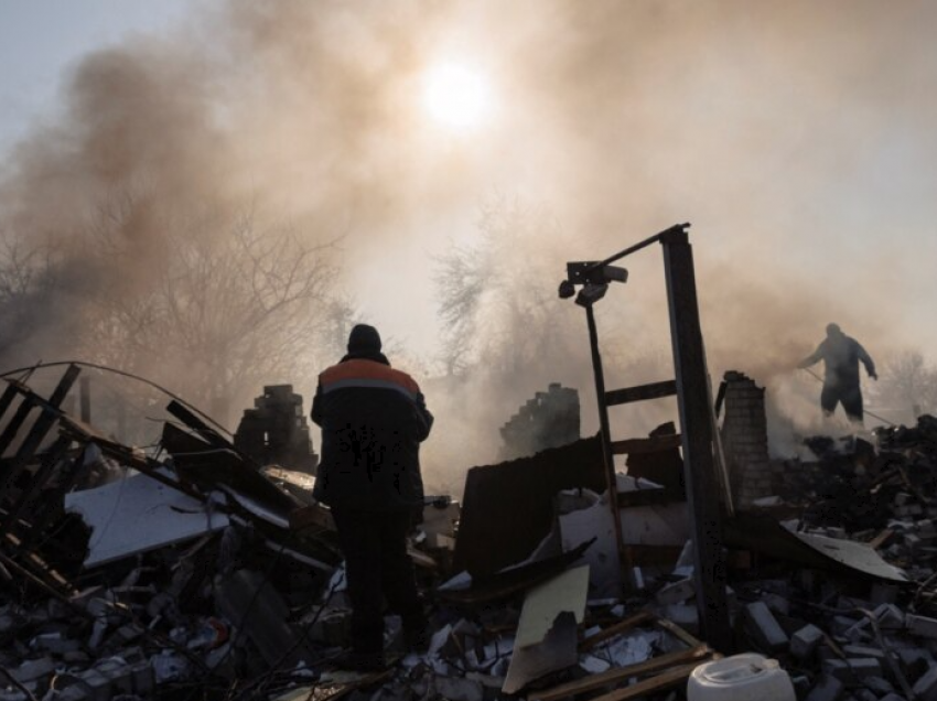 Ukraina e shqetësuar nga intensifikimi i sulmeve ruse me raketa
