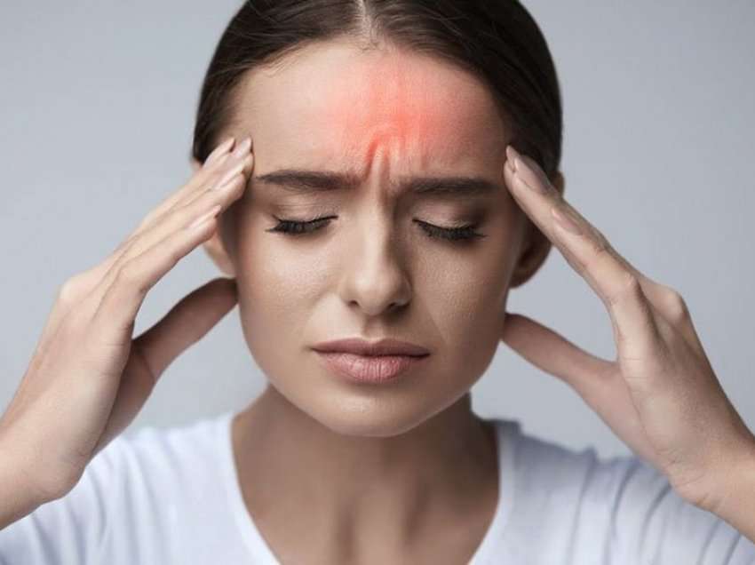 Pse femrat janë më të prirura se meshkujt për të vuajtur nga migrena?