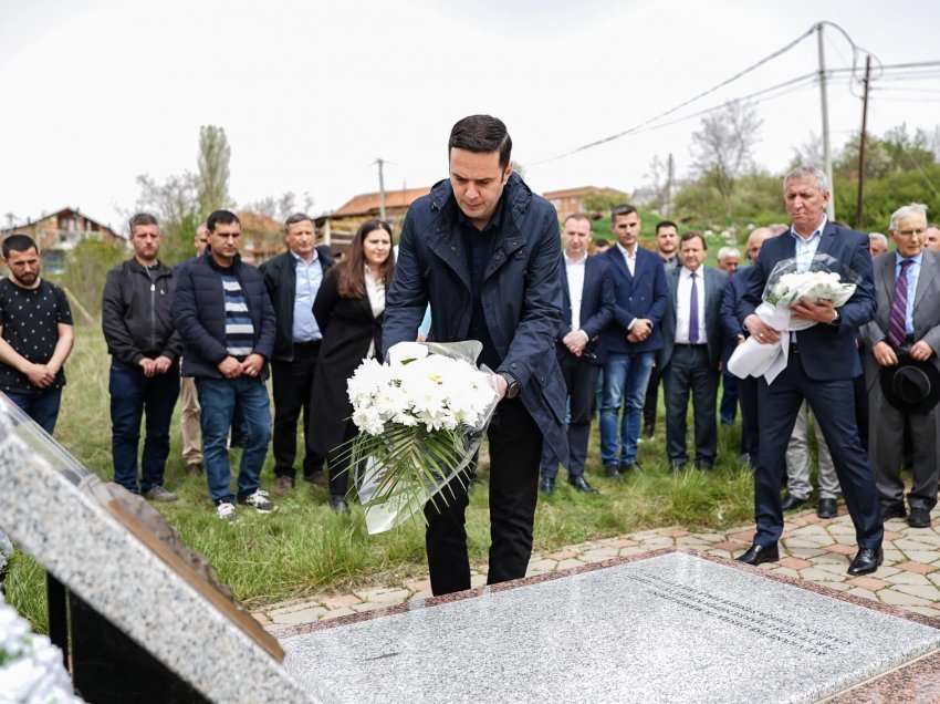 Abdixhiku përkujton Ismet Rracin: Ky krim, i Kosovës së pasluftës, ende nuk ka gjetur dritë