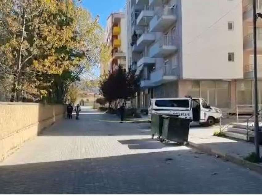 Një person në Pogradec shkon i plagosur në spital: Më qëlluan dy persona