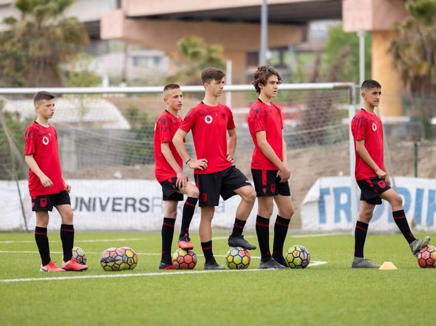 Talentët shqiptarë, nga Barcelona e Tottenham te Kombëtarja U-15