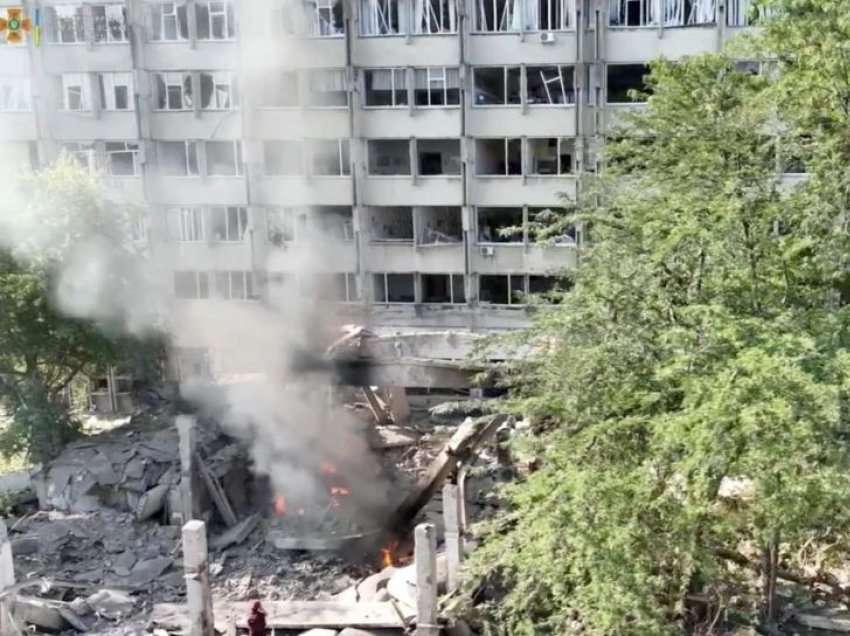 Kievi thotë se Moska po përgatitet për të sulmuar qytetet e Ukrainës jugore