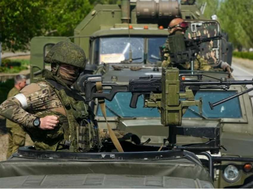 Më shumë se 25 mijë trupa ruse në Ukrainën jugore