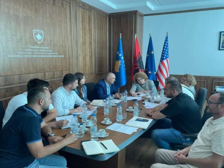 ​Dhoma e Tregtisë Kosovë: Ngritja e çmimit të çimentos, goditje e rëndë për sektorin e ndërtimtarisë