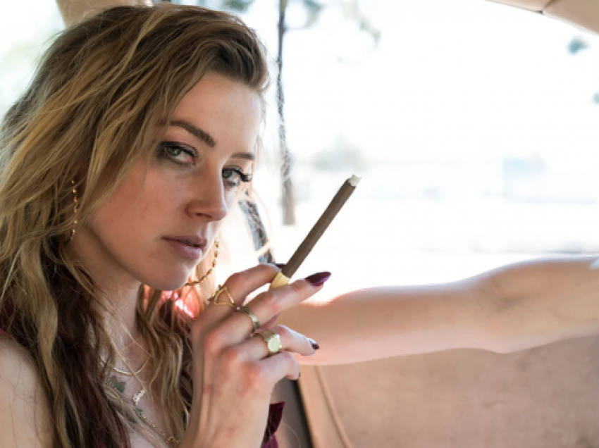 9 milionë dollarë për një film pornografik, Amber Heard del sërish në skenë