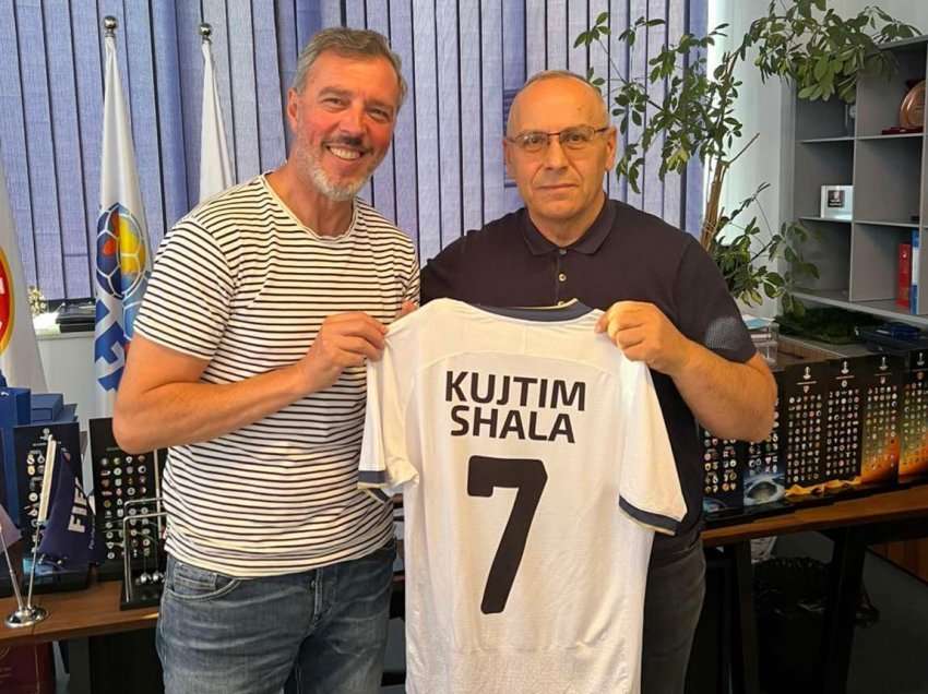 Presidenti i FFK-së priti ish-futbollistin e njohur Kujtim Shala 