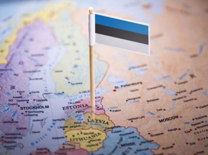 Estonia ua ndalon hyrjen turistëve rusë në vendin baltik