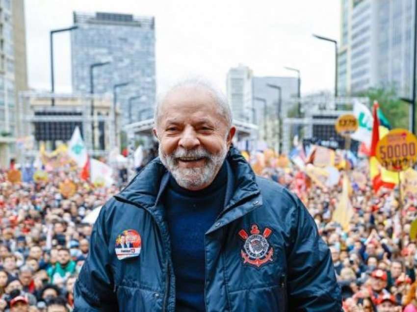 Politikani që po e sfidon presidentin ekstremist të djathtë për postin e presidentit të Brazilit