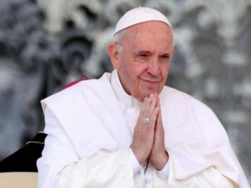 ​Papa Françesku paralajmëron për rrezikun e 