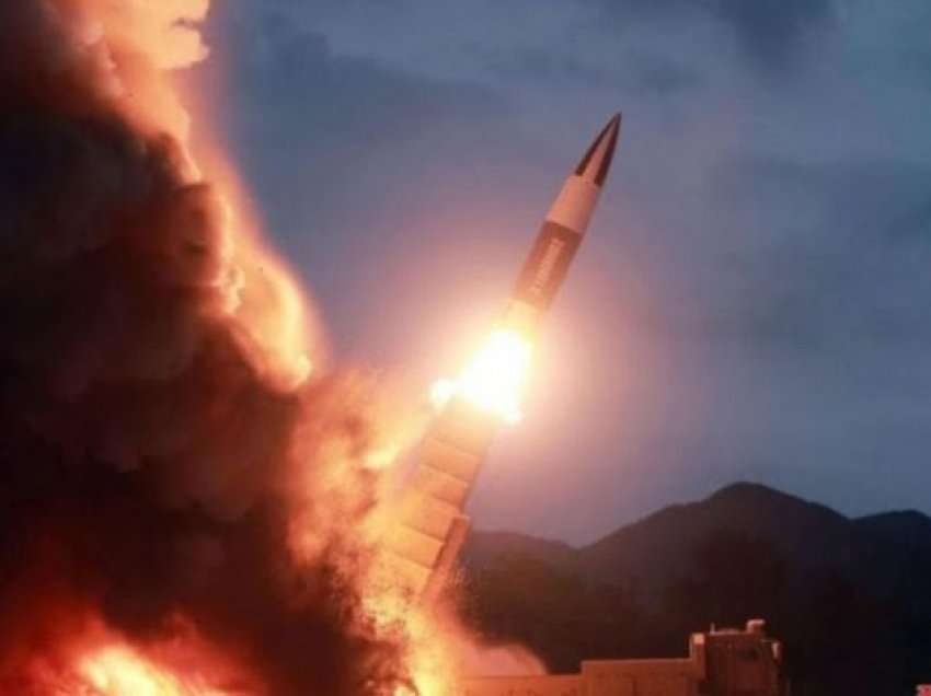 ShBA sanksionon zyrtarët e Koresë së Veriut për testimet raketore