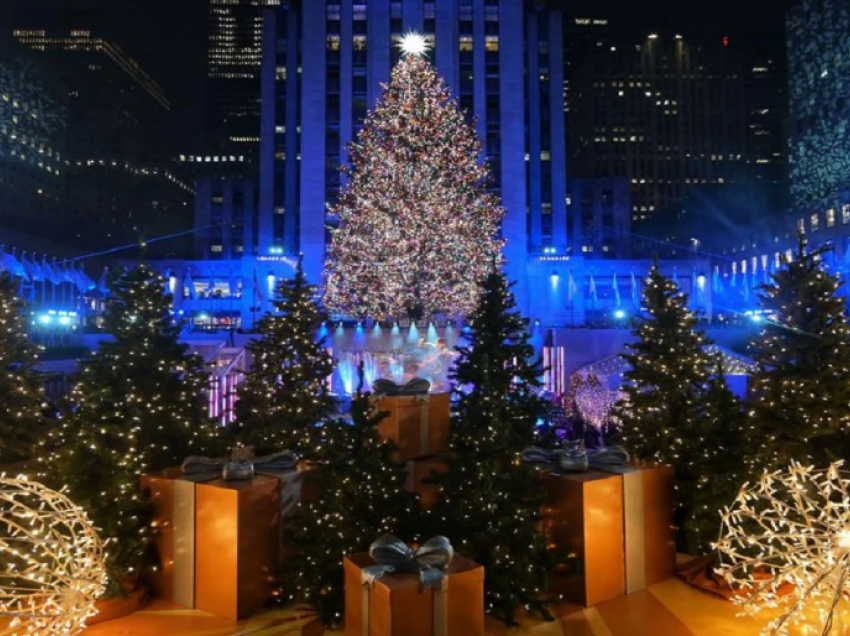 Si lindi tradita e pemës së Krishtlindjes?! Ja historia e simbolit kryesor të festave të fundvitit