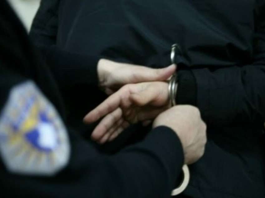 Ferizaj, një burrë arrestohet për ngacmim