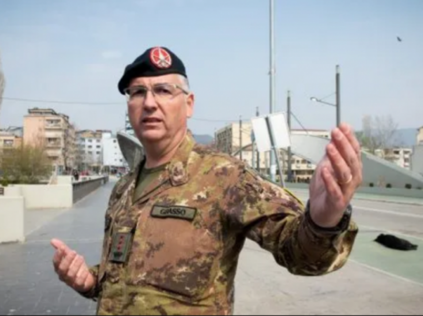 Vuçiq dëshiron kthimin e ushtrisë serbe në Kosovë, ish-zëdhënësi i KFOR-it: NATO s’do ta lejojë kurrë