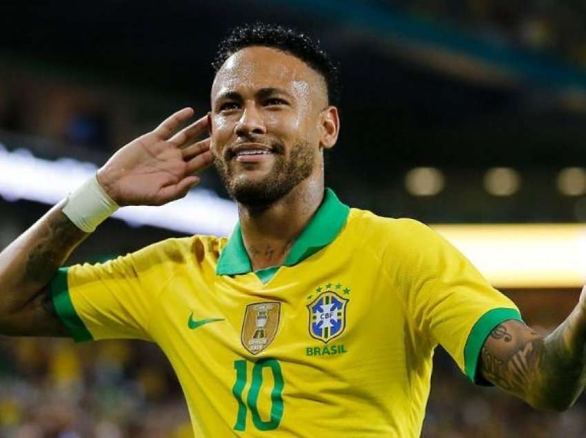 Neymar zgjedh pesë lojtarë që kanë më shumë cilësi