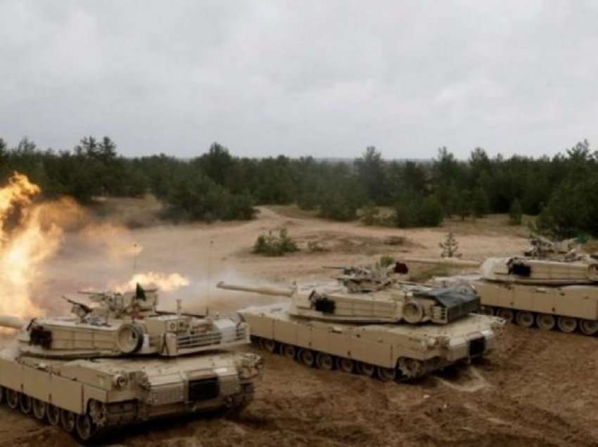 Alarmohet Polonia, Bjellorusia dërgon tanket në kufi
