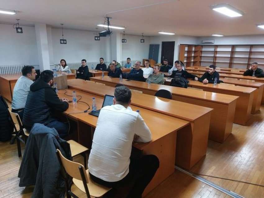 Mbahet seminari për gjyqtarët e volejbollit te Kosovës