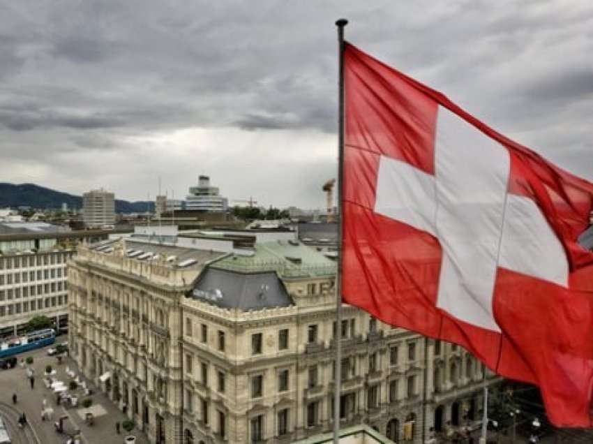 Miratohet vendimi që të huajt me më shumë se 10 vite në Zvicërr të marrin ndihmën sociale 