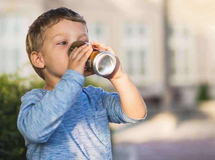 Ne ua japim rregullisht fëmijëve, por këto pije mund të shkaktojnë atak në zemër