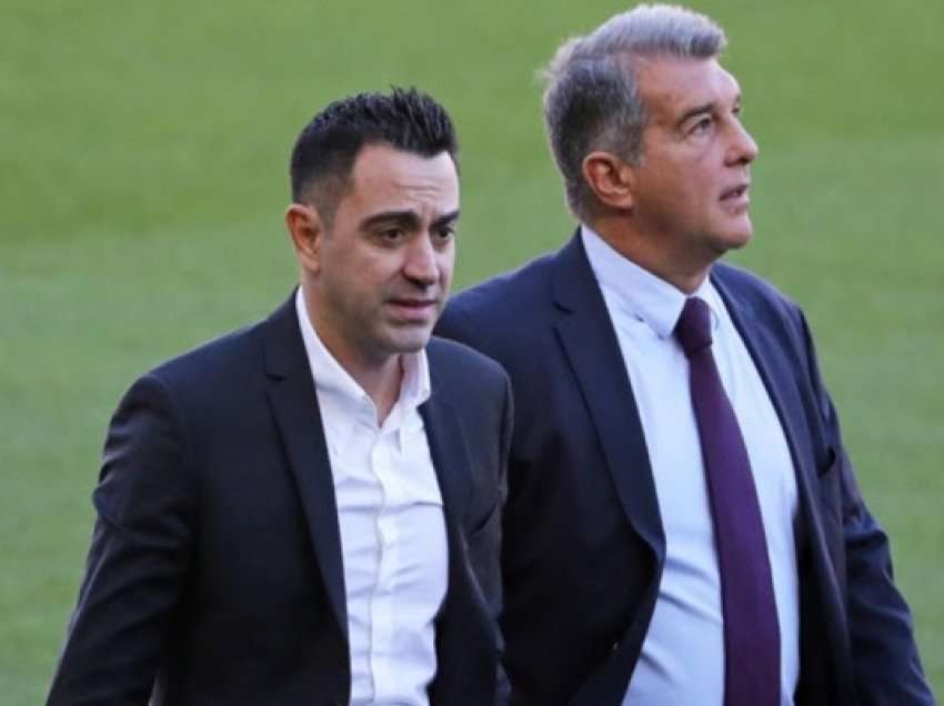 Laporta: Xavi është trajneri më i mirë në botë