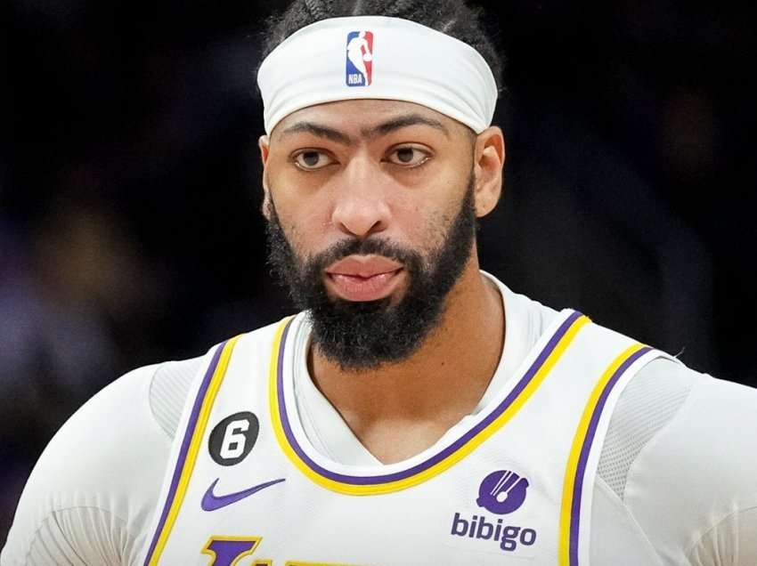 Lajm i keq për Lakers