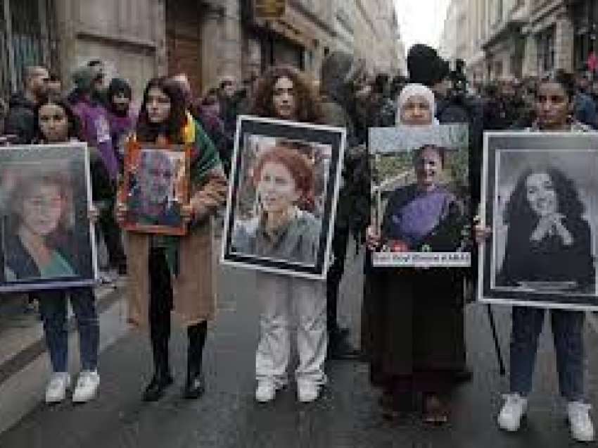 Paris, marshim i heshtur pas sulmit në qendrën kulturore kurde 
