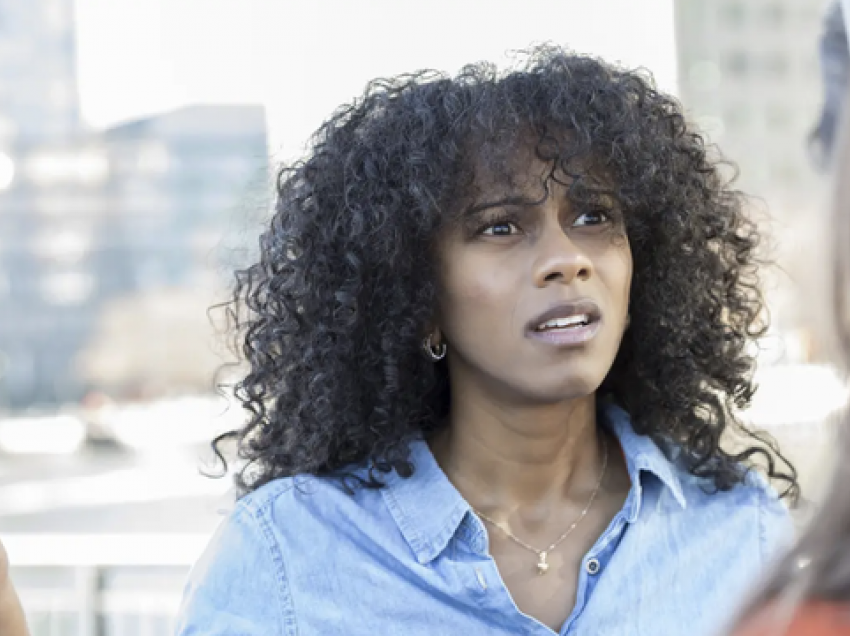 6 gjëra që nuk duhet t'ia thoni dikujt që vuan nga ankthi