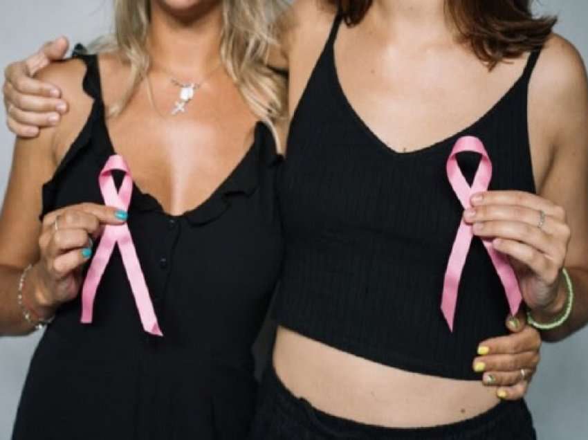 ​Kanceri i gjirit, cila është pija që rrit rrezikun deri në 80%
