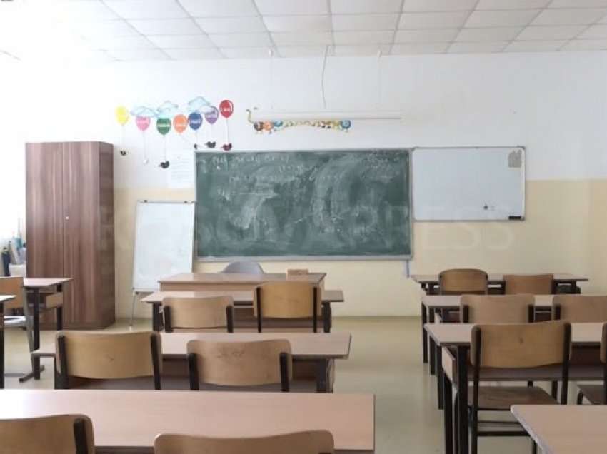 Mbi 80 shkolla në mësim online, vetëm në Prishtinë rreth 1000 nxënës të infektuar