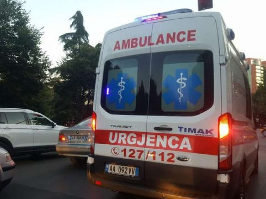 Plagosen 2 punëtorë në 'Syrin e Kaltër', dërgohen me urgjencë në spitalin e Sarandës