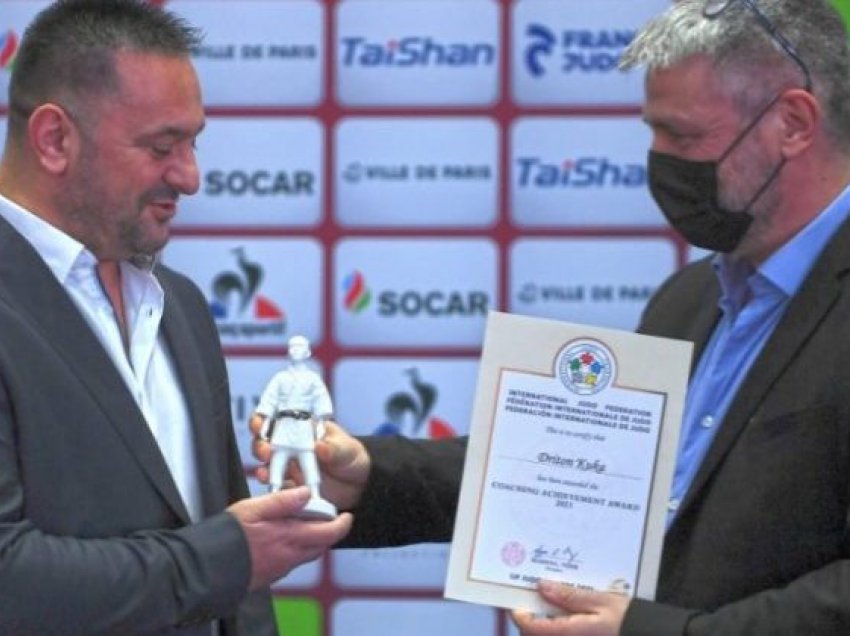 Driton Kukajt i dorëzohet çmimi “Trajneri i Vitit” nga IJF