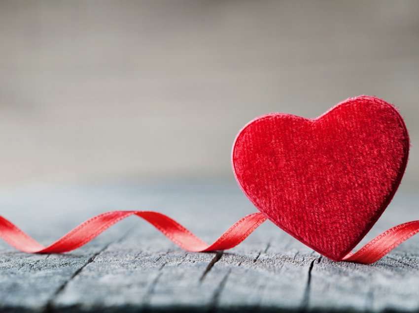 Jo vetëm romanca dhe dashuria, por edhe paratë dhe fati do vijnë në ditën e Shën Valentinit për këto shenja të zodiakut