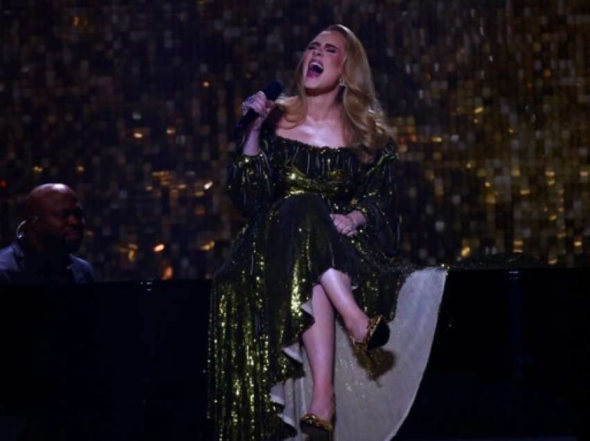 Adele, “Mbretëresha e BRITs”