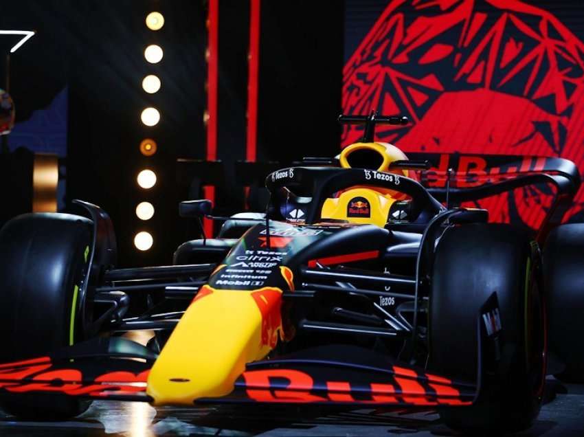 Red Bull prezanton makinën e re