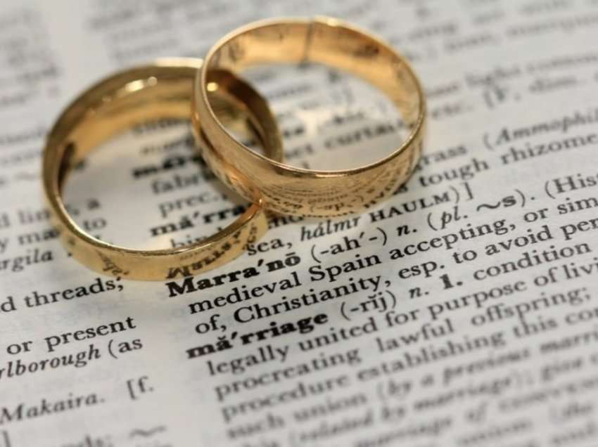Shenjat e horoskopit që mund të fejohen/martohen në vitin 2022