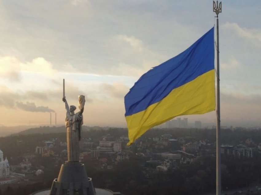 Si e shohin krizën Rusi-Ukrainë, shtetasit amerikanë që jetojnë në Kiev