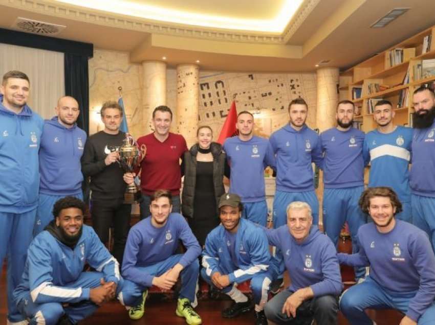 Tirana fiton kupën në basketboll/ Veliaj: Bashkia do shtojë mbështetjen për ekipin