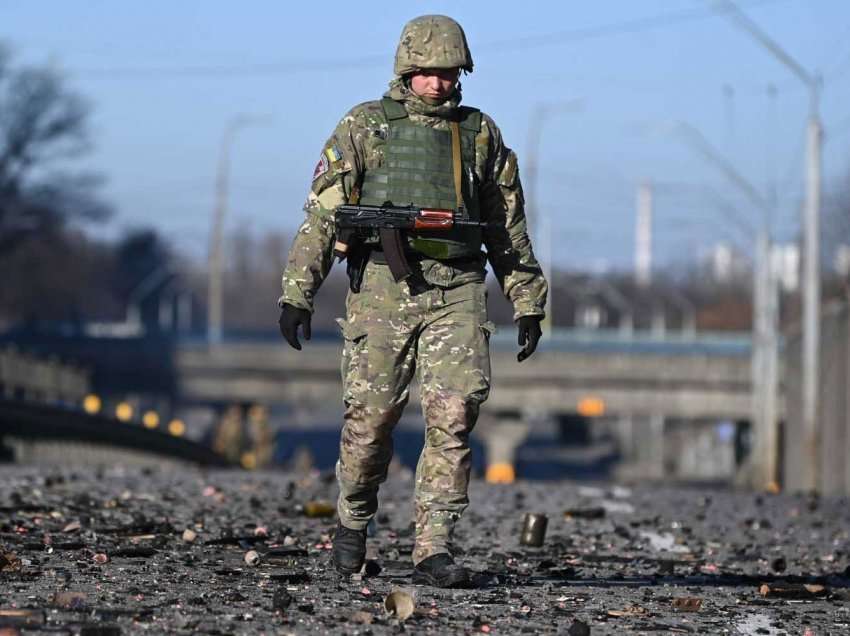 Ushtari shqiptar flet nga Kievi: Kemi kapur shumë robër rusë