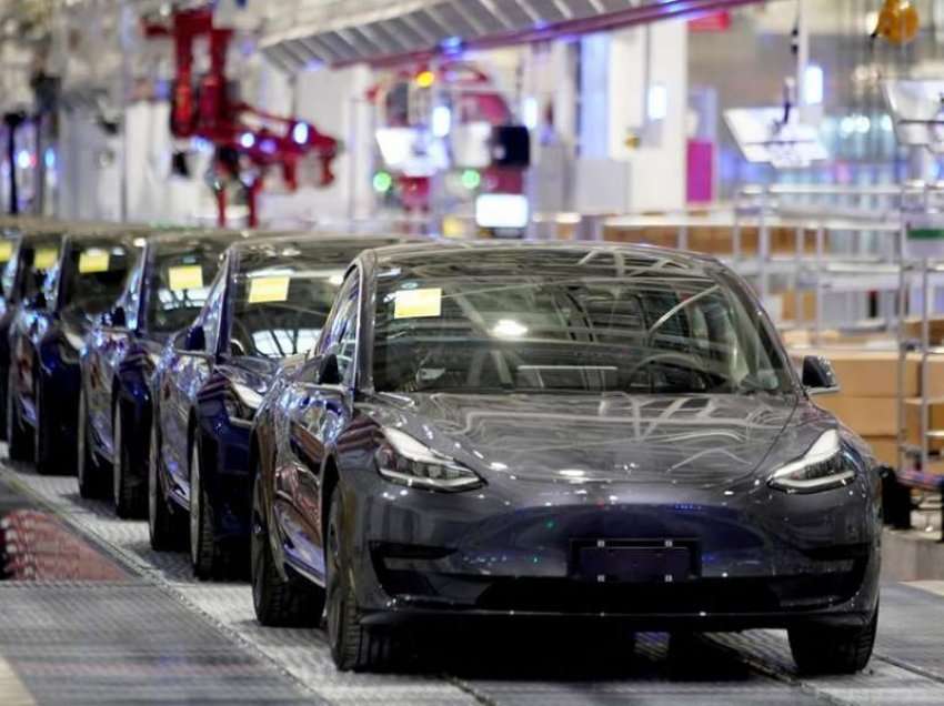 Tesla kapërcen parashikimet, shitje rekorde në 3 mujorin e katërt të 2021-tës